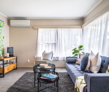 Sunny unit in great location - Photo 3