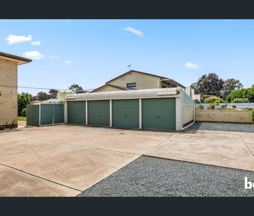 Modern & Spacious 2-Bedroom Unit in a Highly Convenient Location - Photo 4