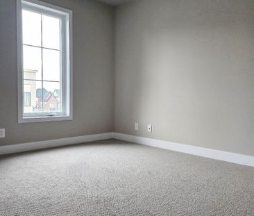 For Lease - 4 Guardhouse Crescent, Markham, Ontario - Photo 2