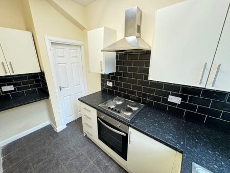 2 bedroom terraced house to rent - Photo 5