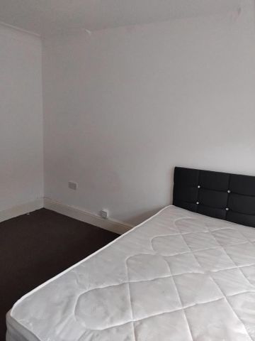 3 bedroom house to rent - Photo 4