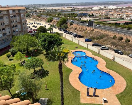 2 BEDROOM APARTMENT - TORREVIEJA - Photo 4