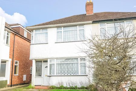 3 bedroom semi-detached house to rent - Photo 4