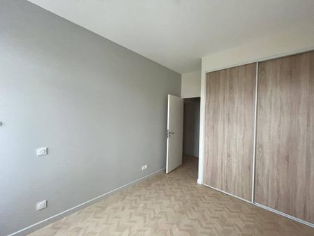 Location appartement t3 80 m² à Rodez (12000) - Photo 3