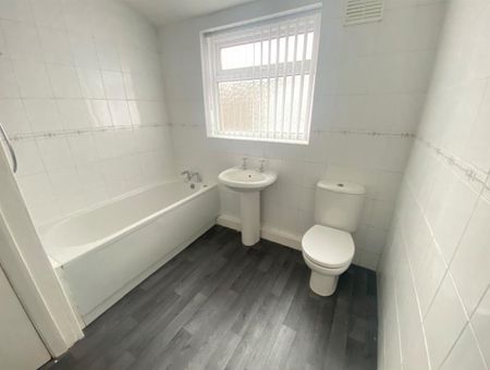 Lincoln Street, Garston, Liverpool, L19 - Photo 2