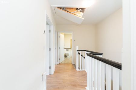 6 Larkfield Dale, Leopardstown, Dublin 18 - Photo 3