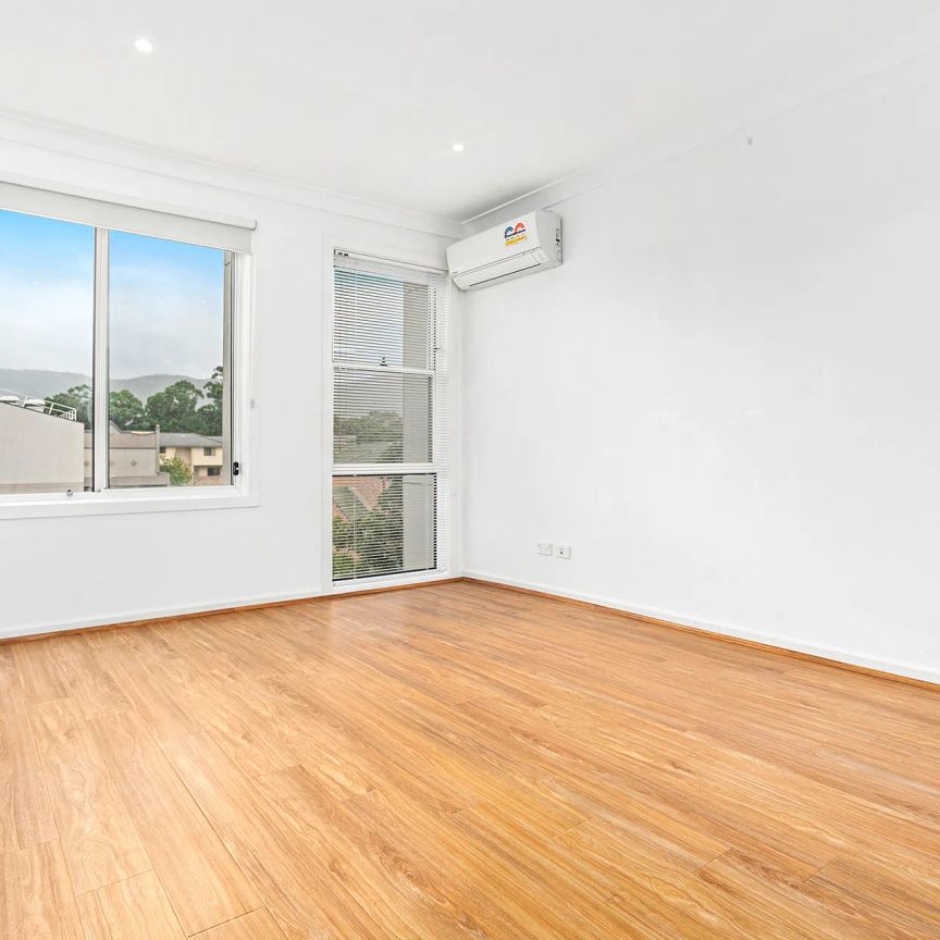 7/15 Daisy Street, Fairy Meadow. - Photo 1