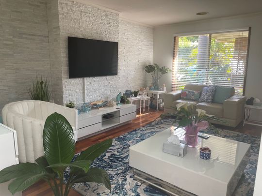 STUNNING FAMILY HOME IN PERFECT LOCATION - Photo 1