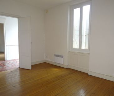 Location Appartement 2 pièces 67m² CASTELNAUDARY 11400 - Photo 1