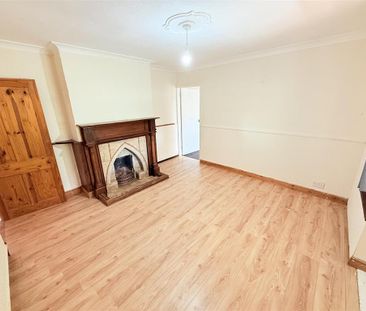 2 bedroom detached bungalow to rent - Photo 3