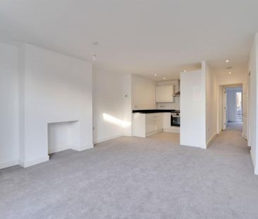2 bedroom property to rent - Photo 2