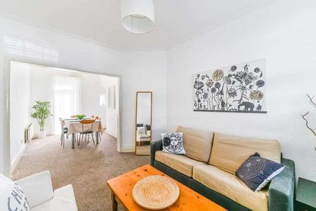 Cowper Avenue, Sutton, SM1 - Photo 2