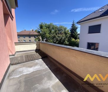 Pronájem bytu 2+kk 65 m², Hradec Králové - Photo 6