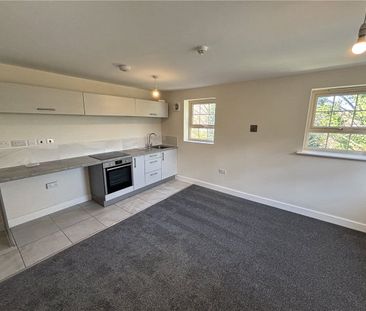 A two bedroom three storey end of terrace property situated on the ... - Photo 3