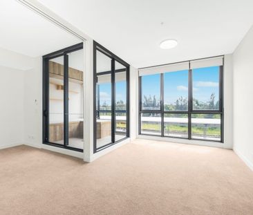 Riverside & Parkside Living I Pool & Gym - Photo 2
