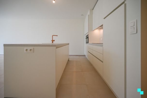 Gelijkvloers tweeslaapkamerappartement met riant terras te Ingelmunster - Foto 1