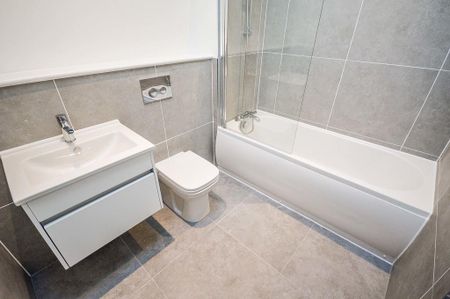 2 bedroom apartment to rent - Photo 2