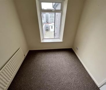 93 South Street, Newtowards, Newtownards, BT23 4JU - Photo 2