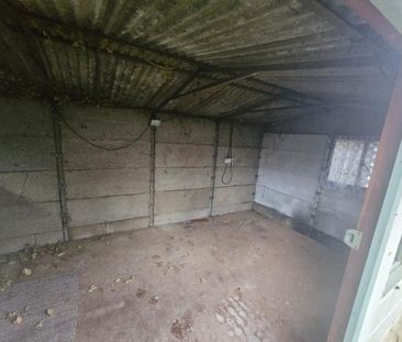 2 bedroom bungalow to rent - Photo 2