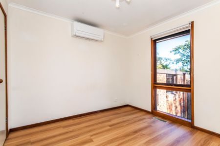 Immaculate 2 Bedroom Unit - Photo 5