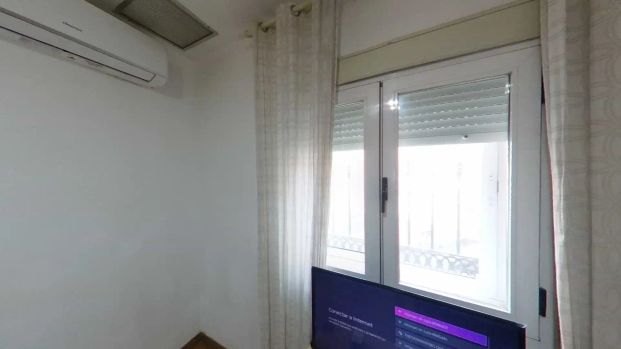 Piso de alquiler en Calle de las Fraguas, Casco Histórico de Barajas - Photo 1