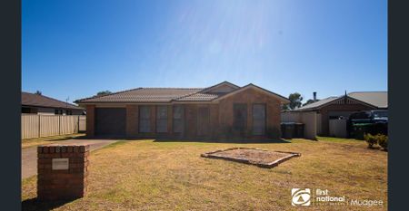 FOUR BEDROOM HOME - Photo 3