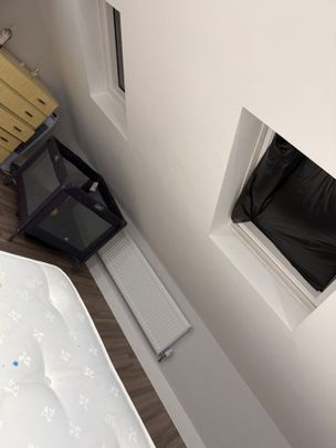 Room in a Shared House, Storey Road, E17 - Photo 1
