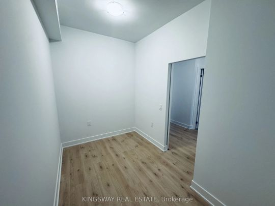2088 James Street #804 - Photo 1