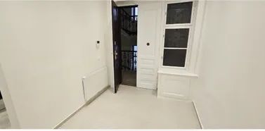 Renovierter Altbau am St. Elisabeth-Platz ab 15.11. - Photo 2