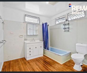 50 Pratt Street, South Mackay, Qld 4740 - Photo 4