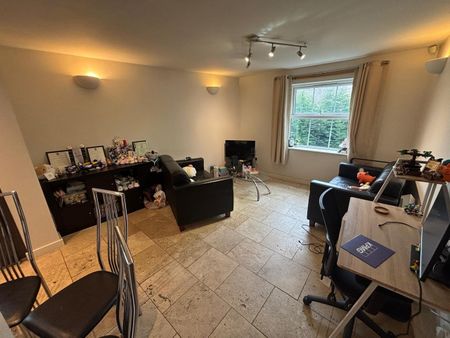 1 Bed Flat, The Junxion, LS5 - Photo 3