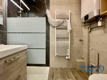Location Appartement 2 pièces 44m² LE BEAUSSET 83330 - Photo 5