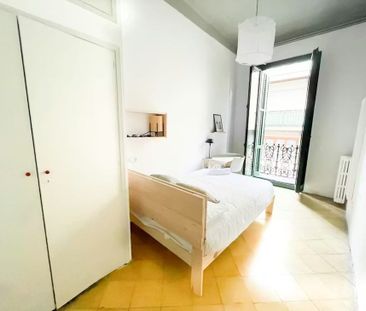 Carrer d'Homer, Barcelona, Catalonia 08023 - Photo 2