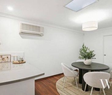 Character house in great location - Photo 4