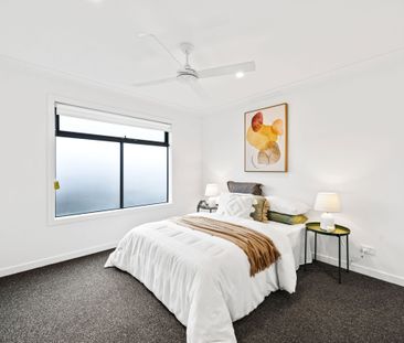 Contemporary Living in Mickleham - Photo 6