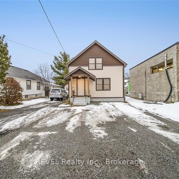 For Lease - MAIN/ 4102 PORTAGE Road, Niagara Falls, Ontario - Photo 1