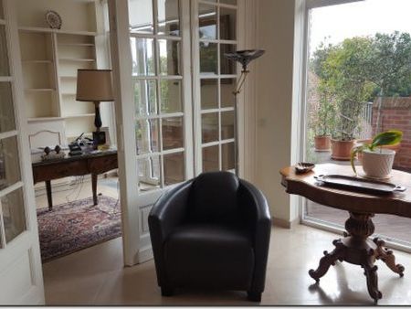 IXELLES : PENTHOUSE: 3 CHAMBRES MEUBLE + TERRASSE - Bruxelles 1 - Photo 4