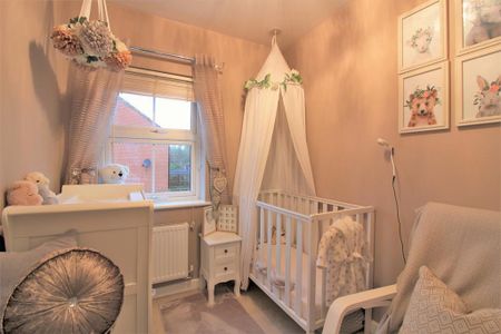 3 bedroom terraced house to rent - Photo 2