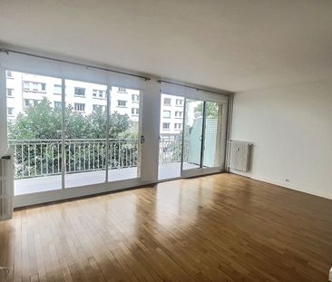 Location Appartement 2 pièces 56m² - Photo 2