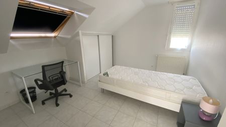 Location Appartement 3 pièces 47m² ANGERS 49100 - Photo 4