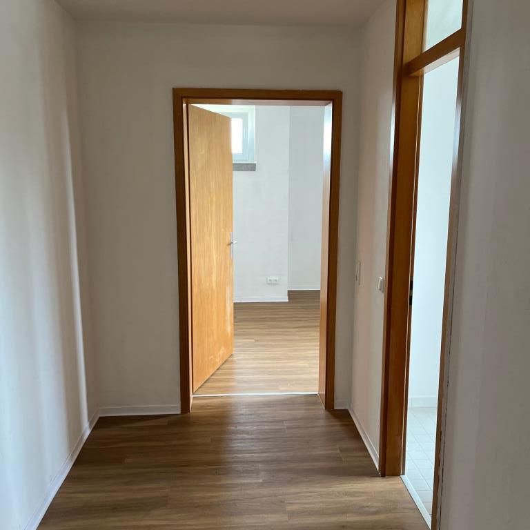 Helle 2-Zimmer-Wohnung in Eberstadt zu ab sofort vermieten! - Photo 1