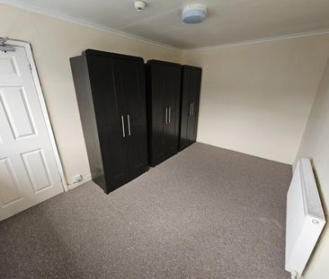 Bedsit, London, SE27 - Photo 2