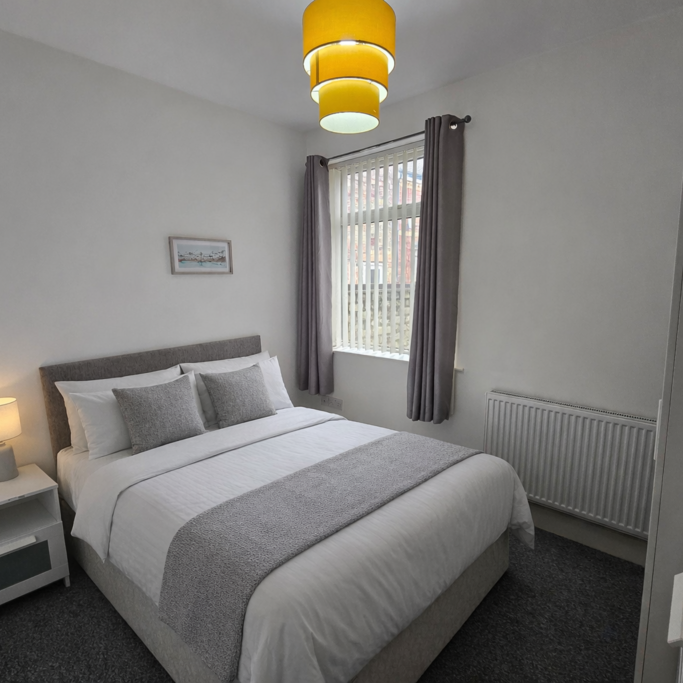 1 bedroom in a house share to rent - Photo 1