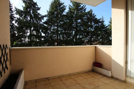 Appartement Saint-Priest 3 pièce(s) 79.25 m2, - Photo 3