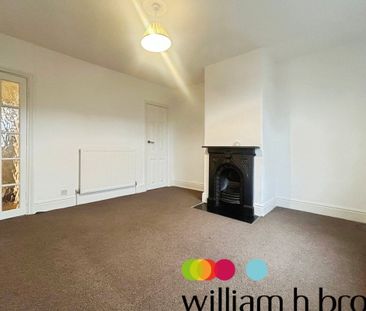 Head Street - Photo 1