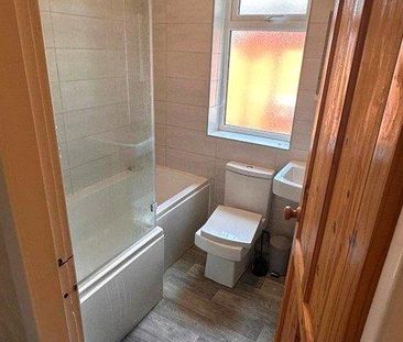 1 bedroom semi-detached house to rent - Photo 3