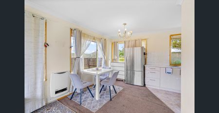 Comfortable & Practical Living - Photo 4