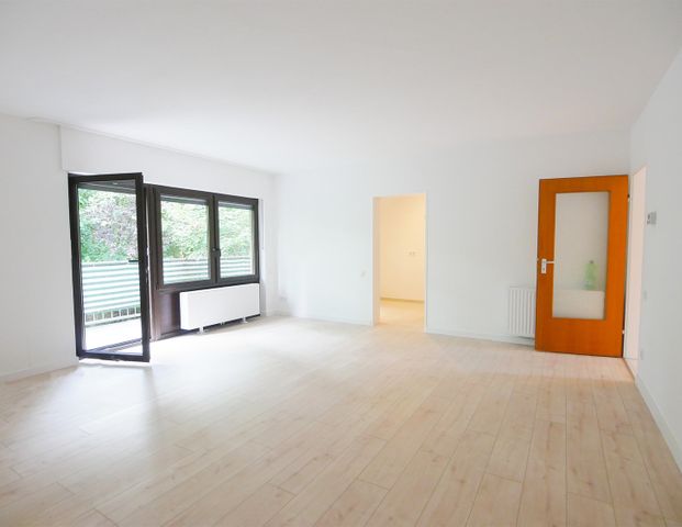 Helle 4-Zimmer-Wohnung in verkehrsgünstiger Lage in Aachen! - Foto 1