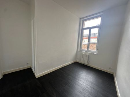 Location Appartement 3 pièces 50 m2 à Saint-Quentin - Photo 4