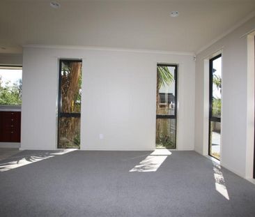 3/31 Orwell Road, Greenhithe - Photo 2